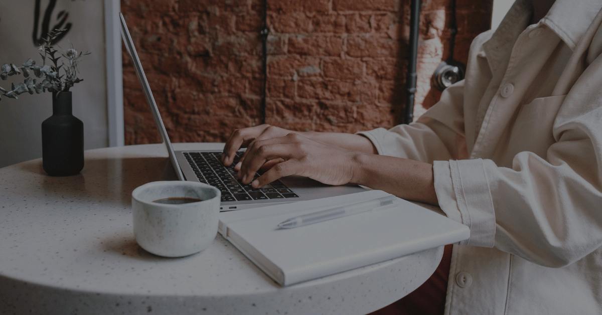 Blog Article Being Typed on Laptop